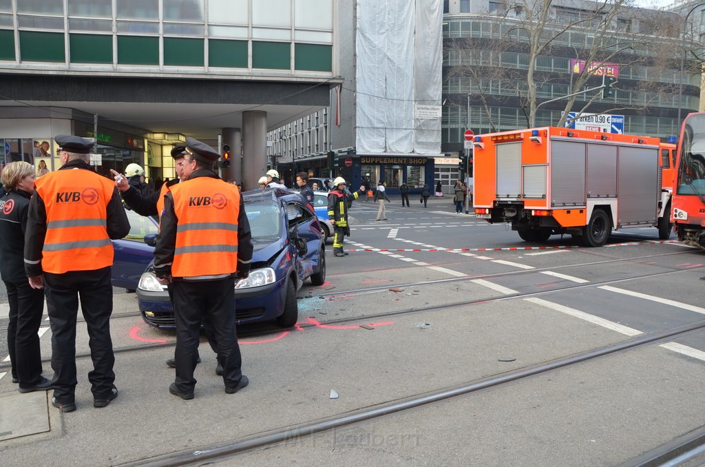 VU PKW Strab Koeln Mitte Pipinenstr Hohestr P067.JPG - Miklos Laubert